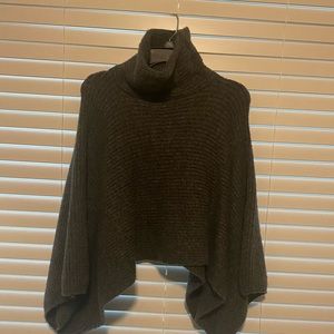 Sweater shawl. Charcoal gray. One size